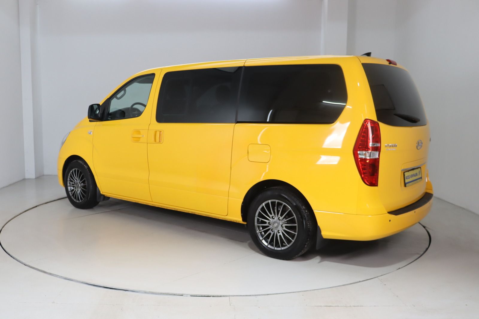 Fahrzeugabbildung Hyundai H-1 2.5CRDi Starex * RFK * Lenkradhzg. * Navi