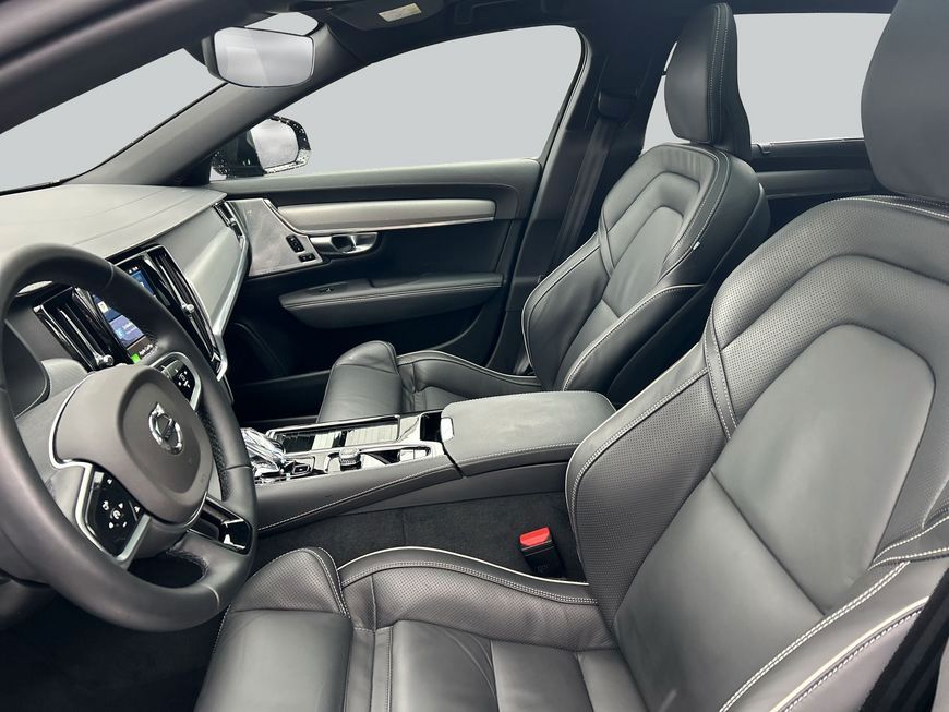Volvo V90 T8 Plug-in Hybrid AWD Ultra Dark foto 11