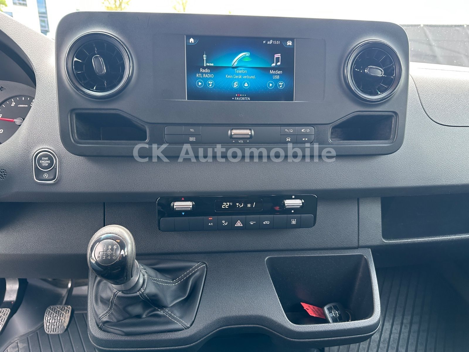 Fahrzeugabbildung Mercedes-Benz Sprinter III Kasten 316 Mixto Maxi/5 Sitze/LED