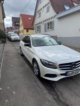 Mercedes-Benz C 180 d T - - Mercedes-Benz C 180 mit Diesel-Antrieb: Kombi, Schaltgetriebe