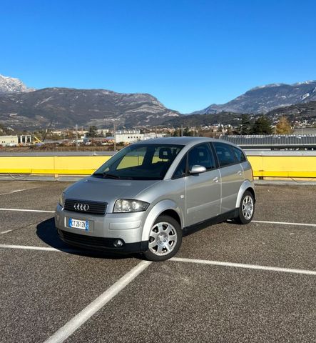 Audi A2 1.4 16V Comfort Neopatentati