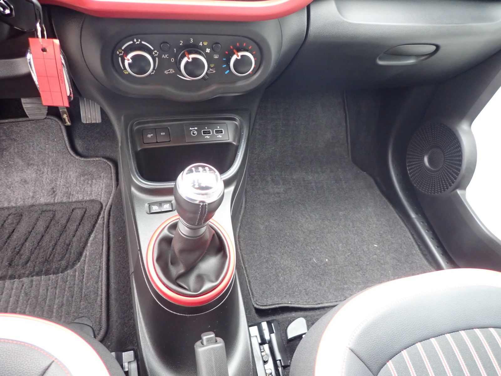 Fahrzeugabbildung Renault Twingo Intens