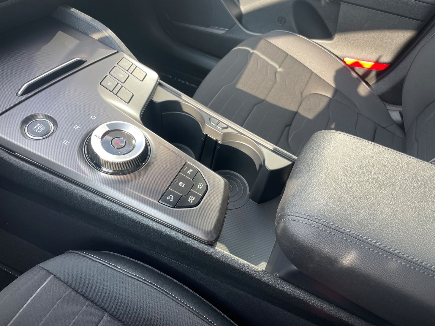 Fahrzeugabbildung Kia Sportage Spirit TotWinkAss 360°Kamera HeadUpDisp