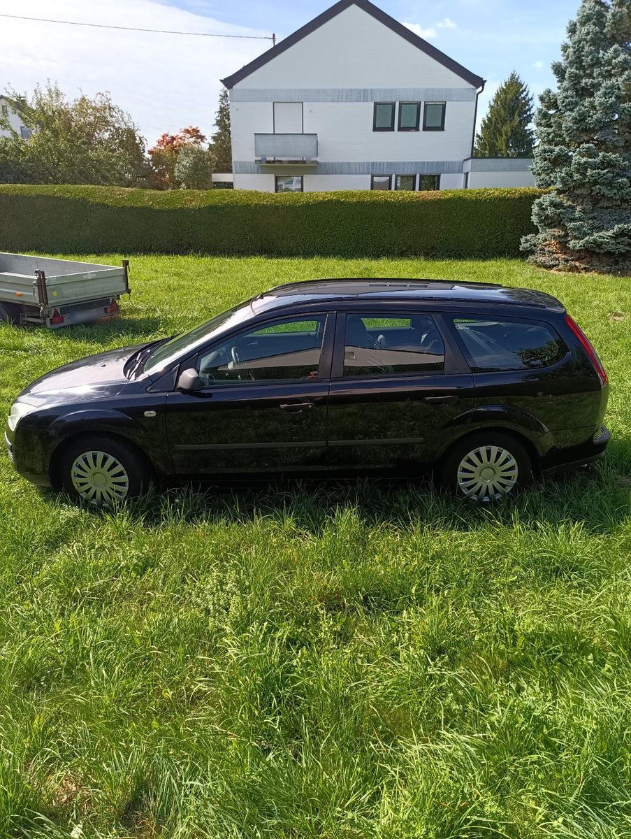 Ford Focus 2006 — engine 101 HP (74kW)