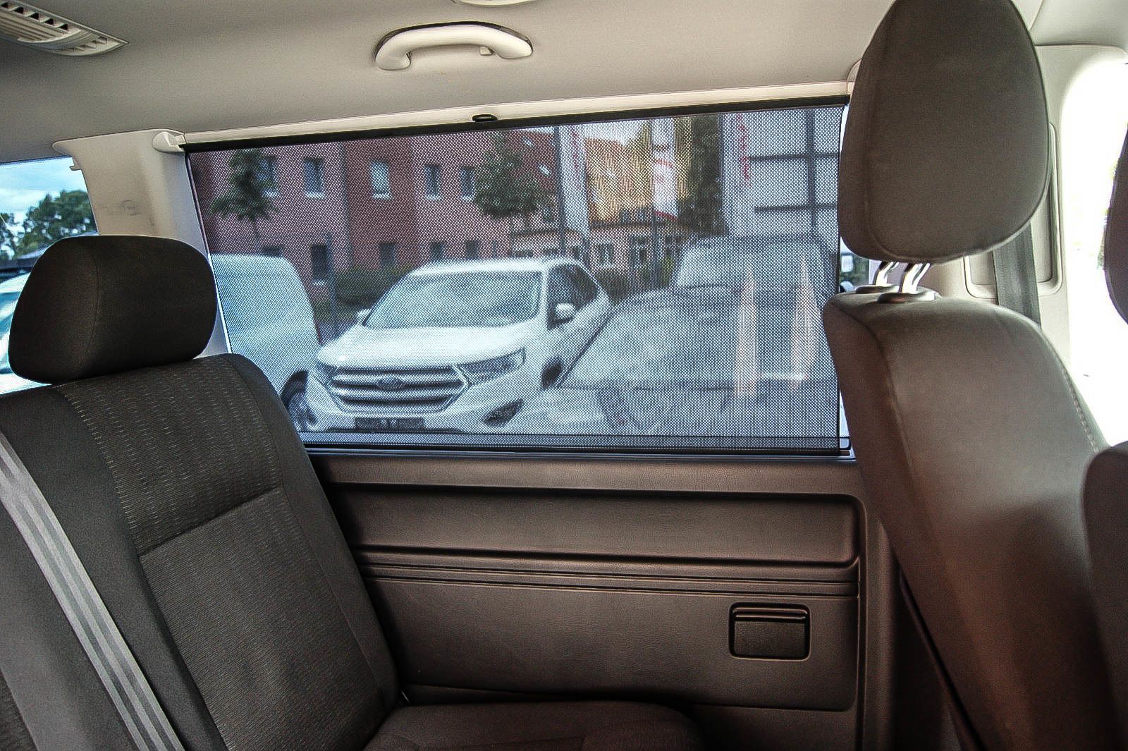 Fahrzeugabbildung Volkswagen T6 Caravelle lang 2.0 TDI DSG 9-Sitze NAVI XENON