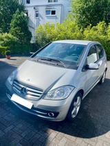 Mercedes-Benz Mercedes Benz A 180 CDI (Nur 34.050 km!!) - Mercedes-Benz mit Diesel-Antrieb: Limousine, 3.0