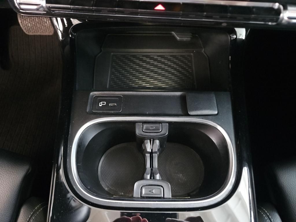 Fahrzeugabbildung Mercedes-Benz A 220 d Progressive Night Navi Standhzg. KAM LED