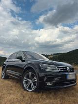 Volkswagen VW Tiguan R-Line | 2.0 TDI | Vollausstattung - Volkswagen Tiguan: Vollausstattung