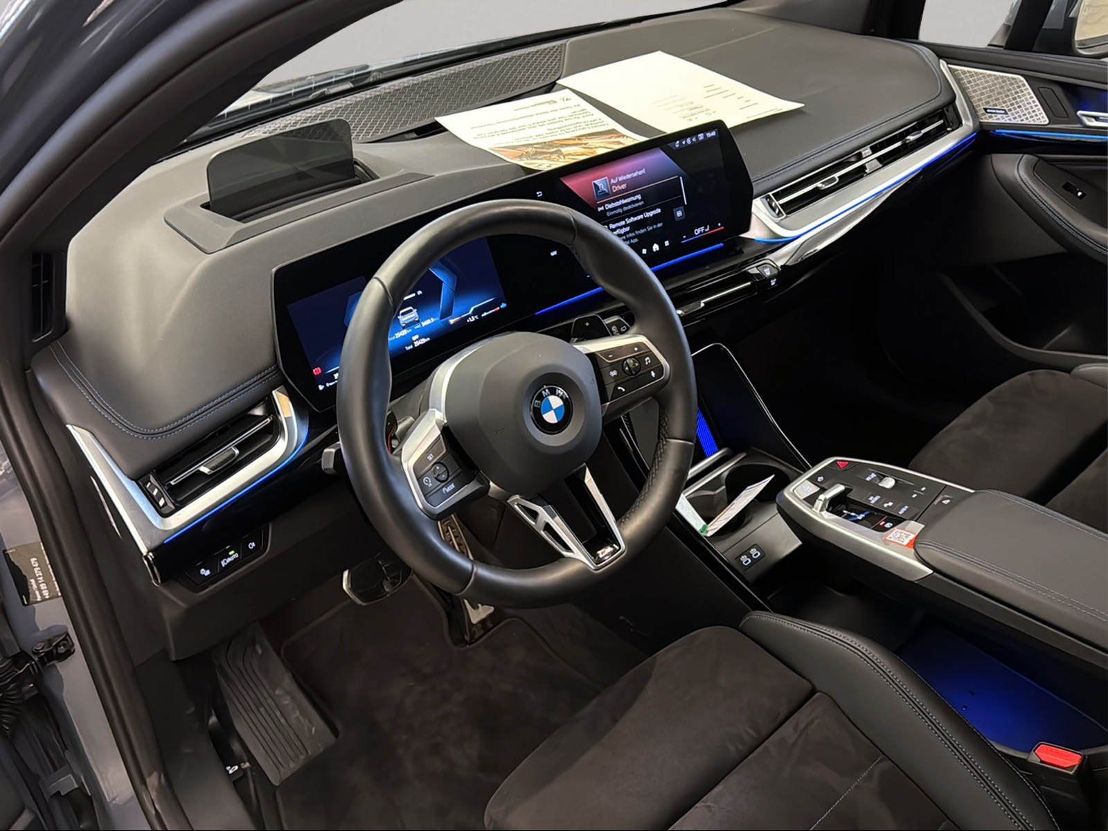 BMW 223 Active Tourer - Bild 4