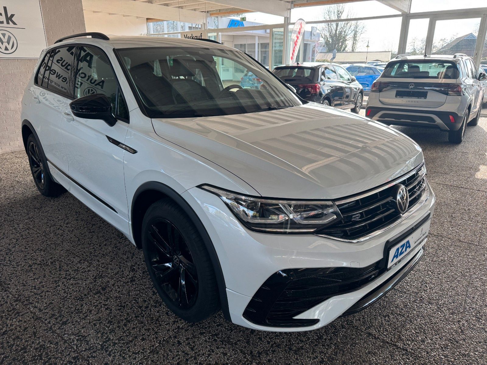Volkswagen Tiguan 2.0 TDI R-Line Matrix 360° Kamera foto 4