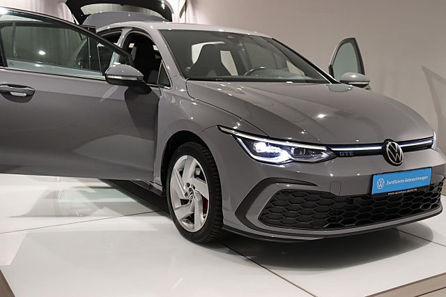 Golf GTE 1.4 TSI eHybrid ACC NAVI SHZ SPORTFW BT