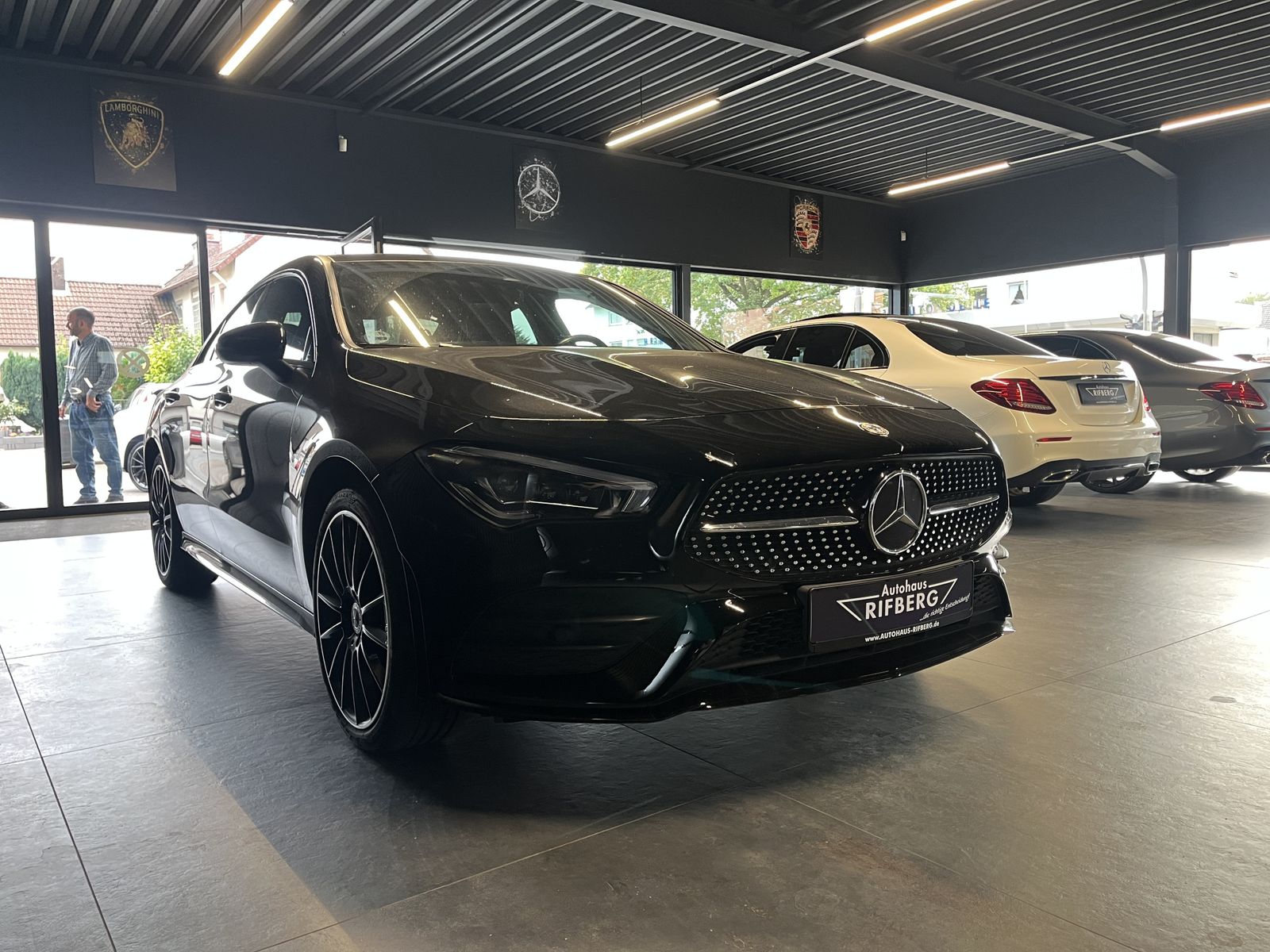 Mercedes-Benz CLA 250 e AMG Ambiente/19Zol/Keyles/Pano/LED/Kam imagem 3