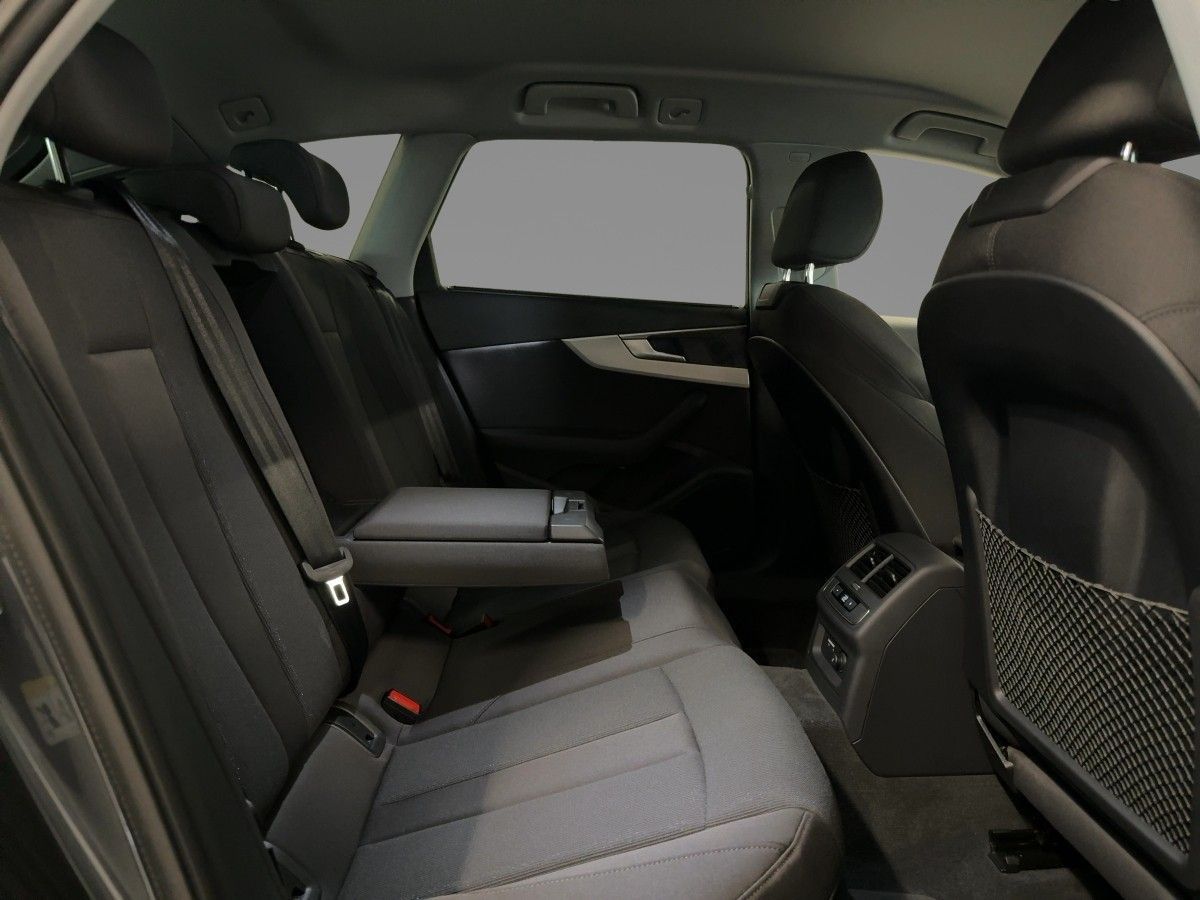 Audi A4 - Bild 12