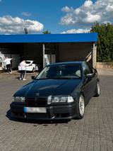 BMW 318i E36 1998 - BMW 318: Limousine, E36