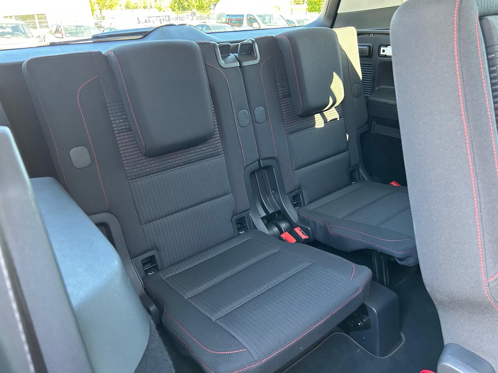 Fahrzeugabbildung Volkswagen Touran 1.4 TSI Sound°7 Sitzer°Navi°Shz°