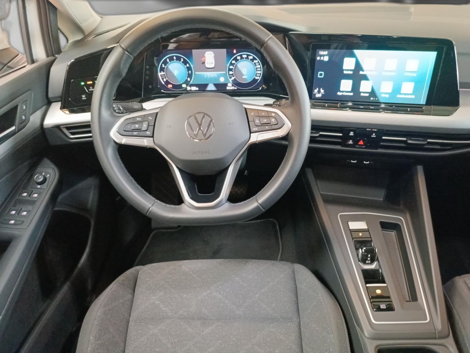 Volkswagen Golf - Bild 9