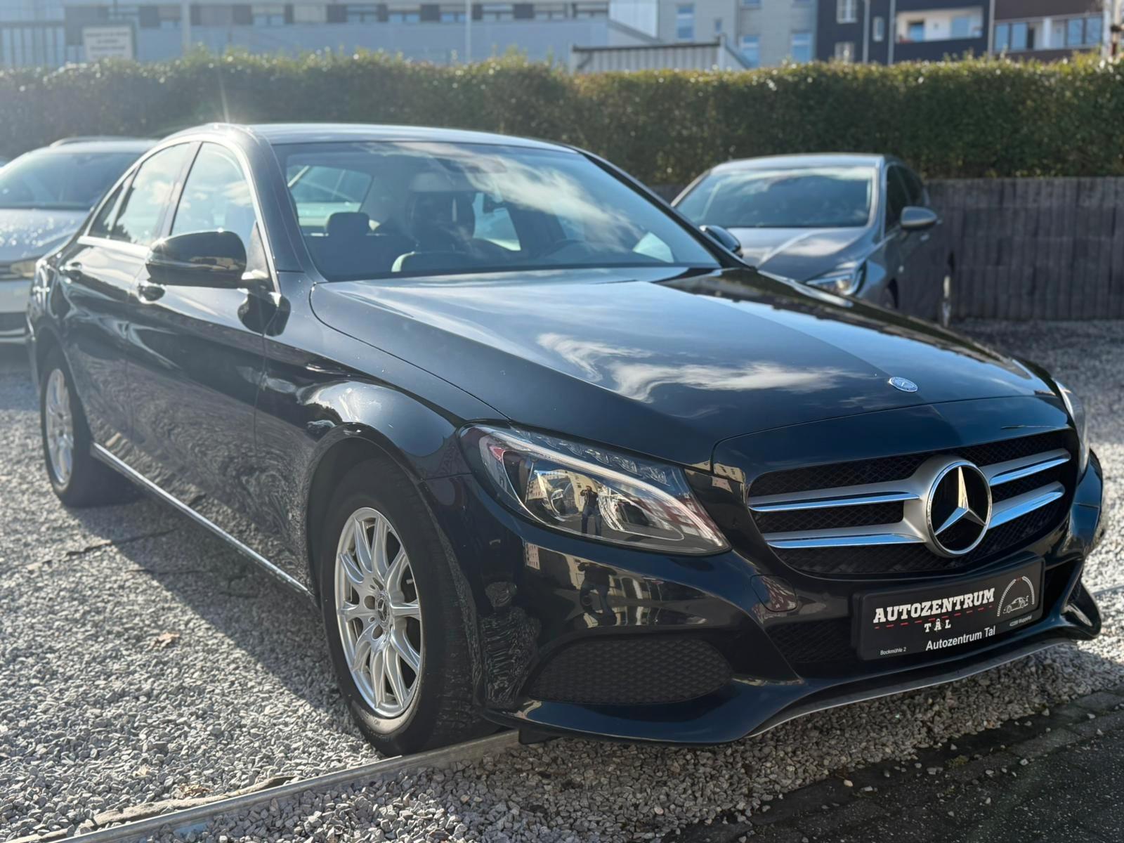 Mercedes-Benz C 180 CGI Limousine *NAVI*KLIMA*PDC*TEMP*SHZ*