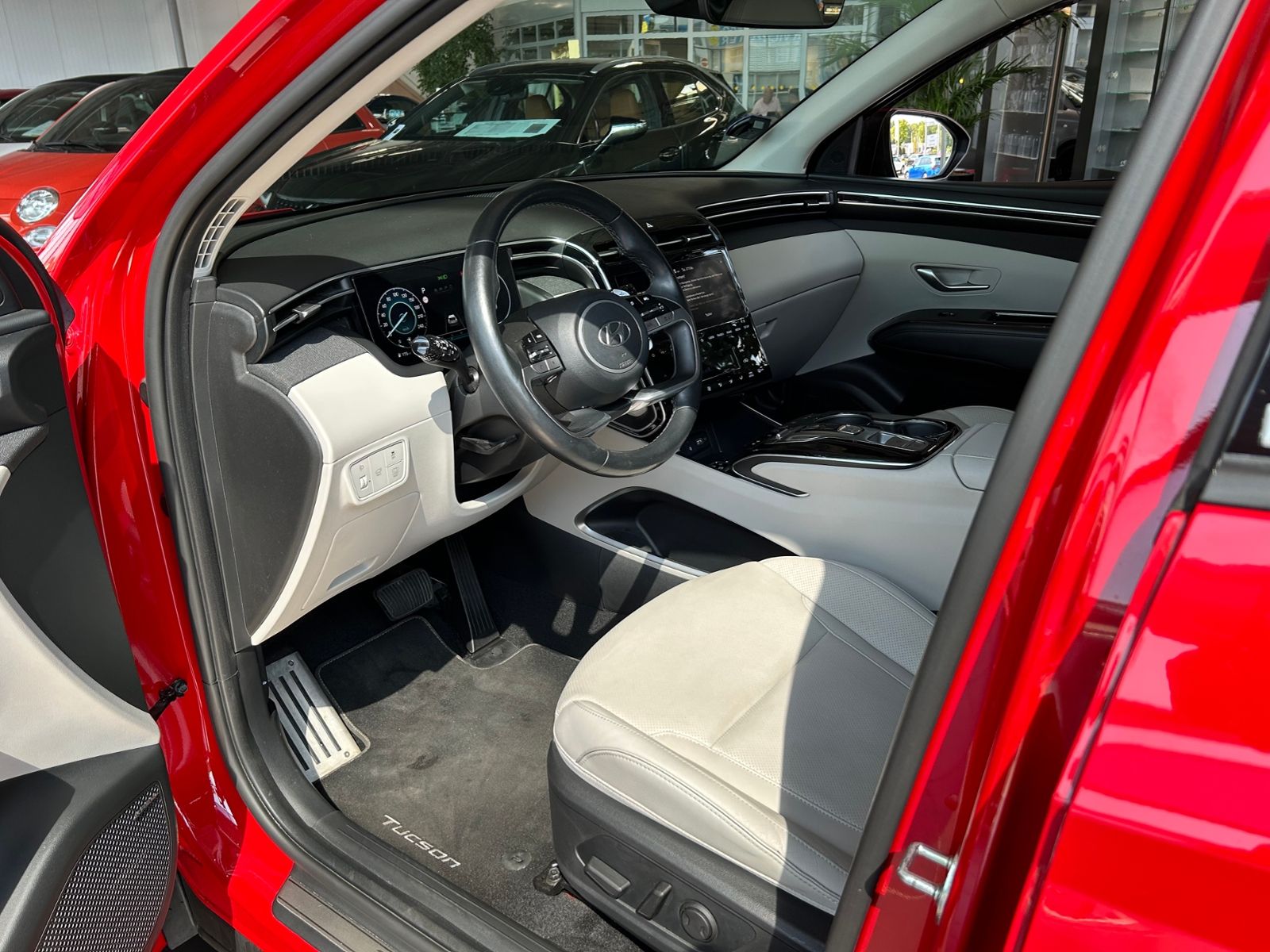 Fahrzeugabbildung Hyundai TUCSON Prime Hybrid HEV 2WD -HELLES LEDER GRAU-