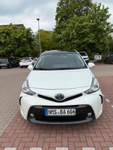 Toyota Prius plus - Toyota Prius: Plus