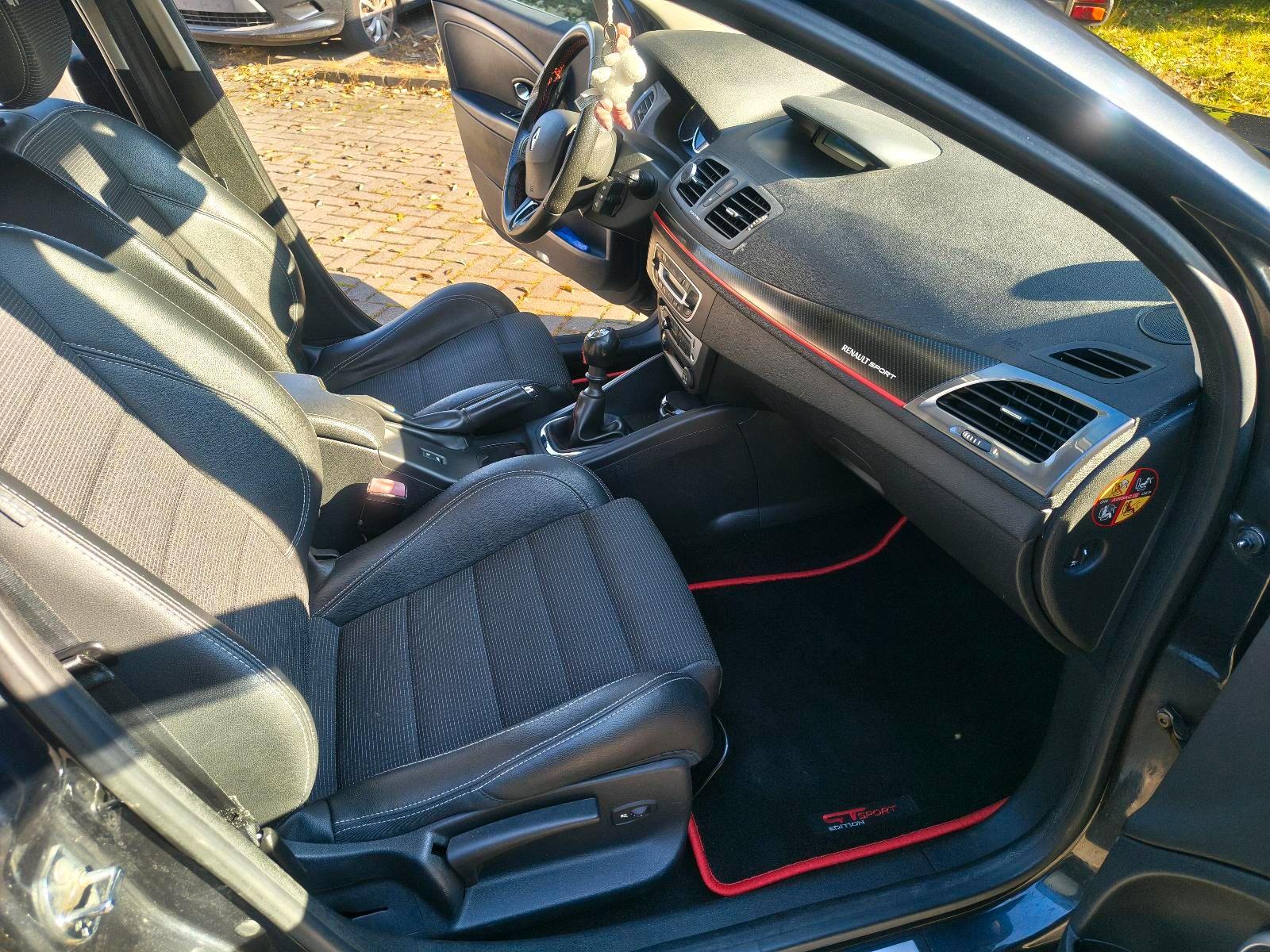 Renault Megane 2013 — photo 8