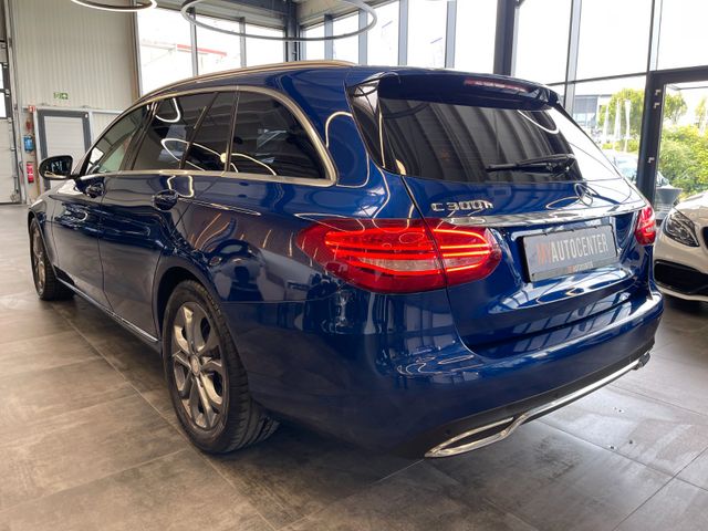 Mercedes-Benz C 300 T BlueTec Hybrid  h *LED*AHK*PANO*360°*