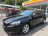 Volvo V40 Kinetic 1. Hand, 49.000 tkm - Volvo V40 Kinetic mit Benzin-Antrieb