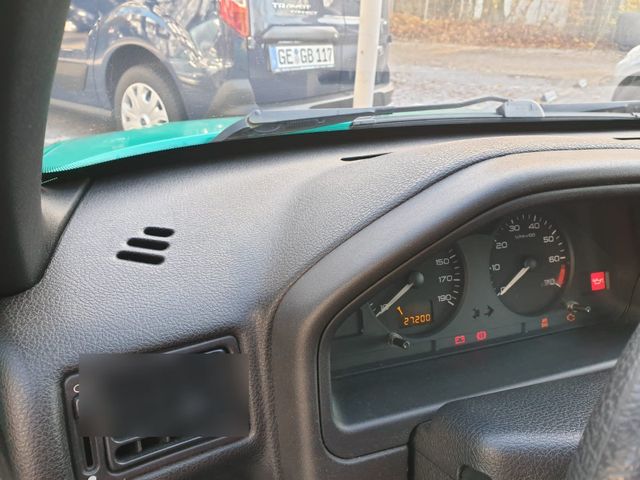 Peugeot 106