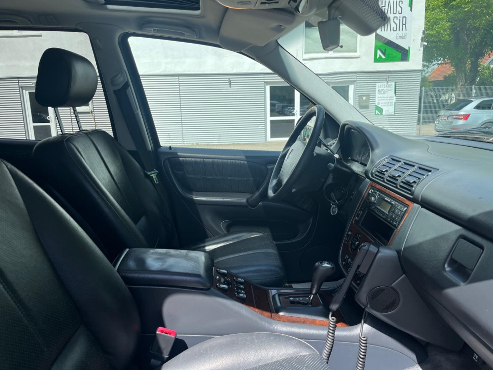 Mercedes-Benz ML 320 3.2 /AHK/KLIMA/SITZH/TEMPO