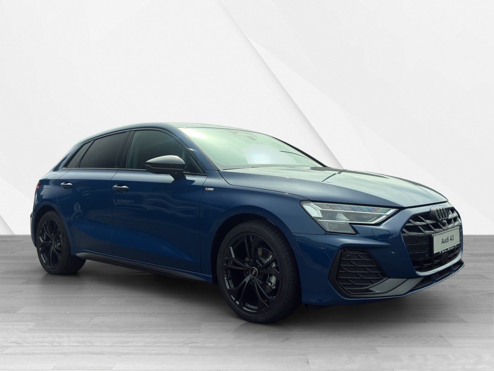 Fahrzeugabbildung Audi A3 Sportback 1.5 TFSI S-Line 360,Kamera,LED,SHZ