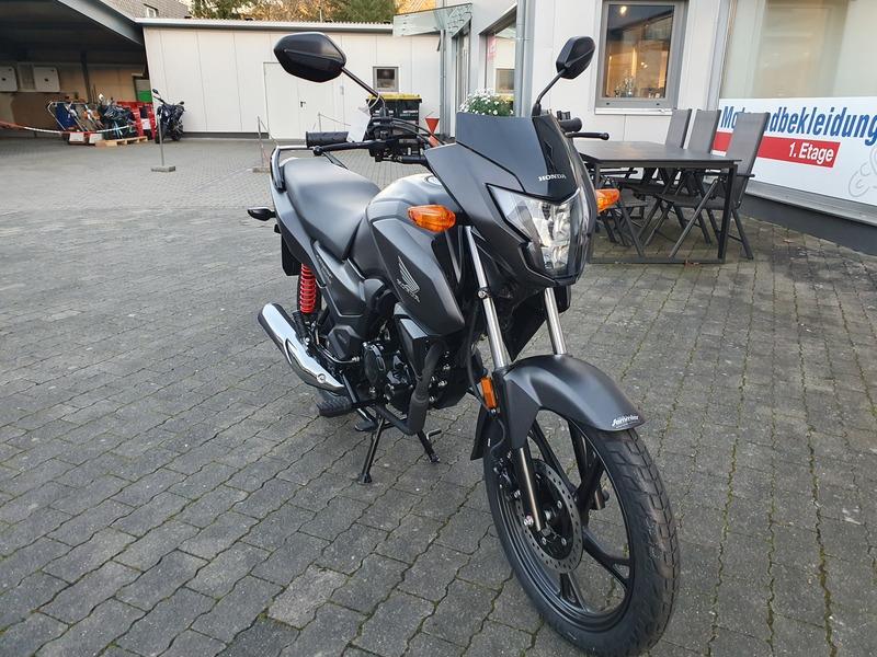 Honda CB125F auf Lager Sonderpreis