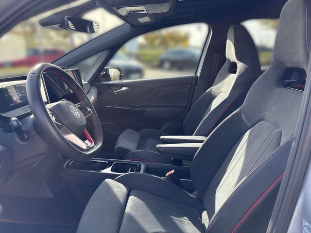 ID.3 GTX +IQ.LIGHT+ACC+PANO+HUD+NAVI+KAMERA+H&K+