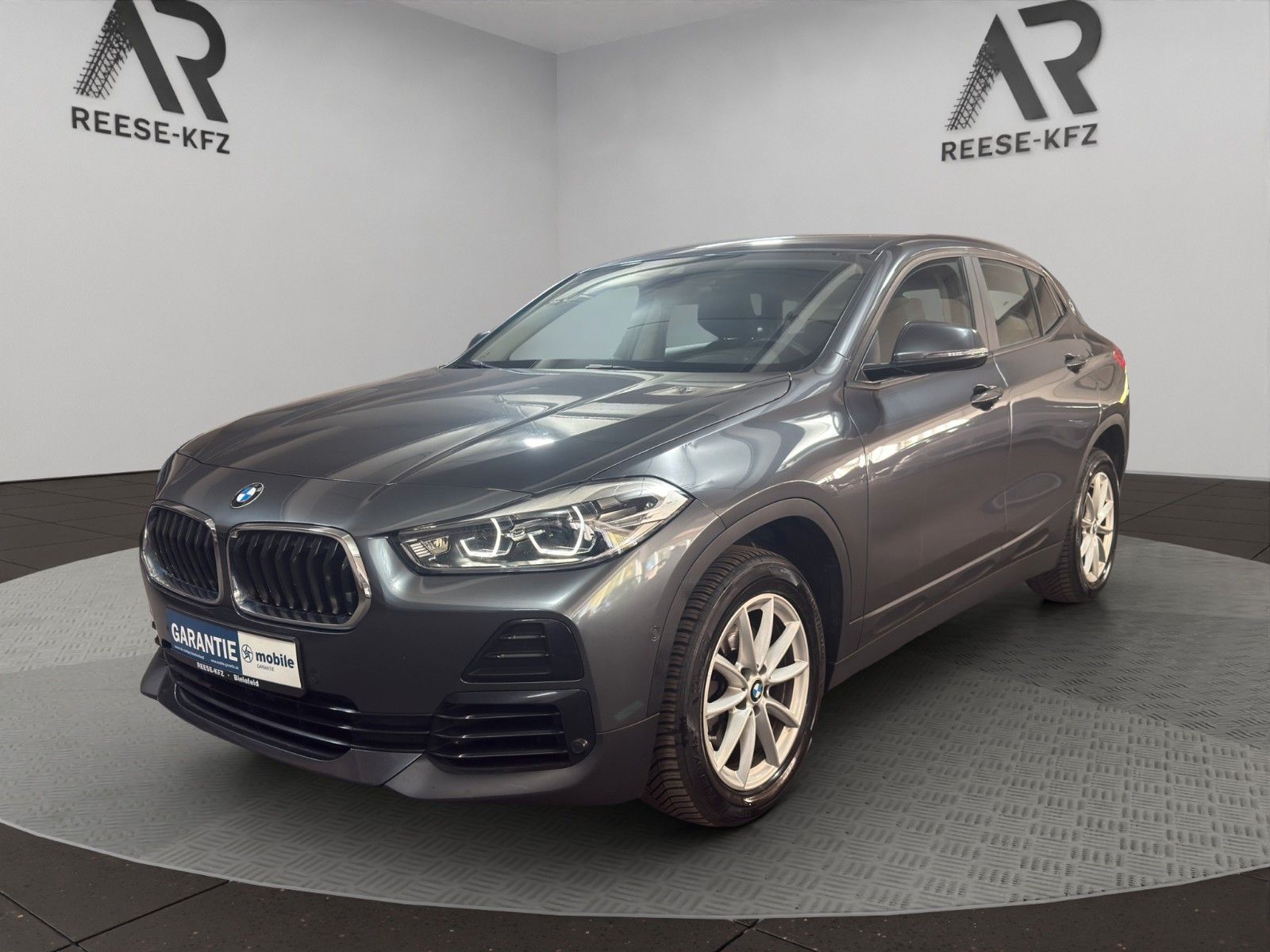 BMW X2 sDrive 18 i Advantage Kam LED SHZ PDC