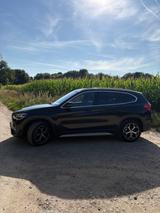 BMW X1 sDrive20i Advantage Steptronic DCT Advantage - BMW X1: Sdrive20d