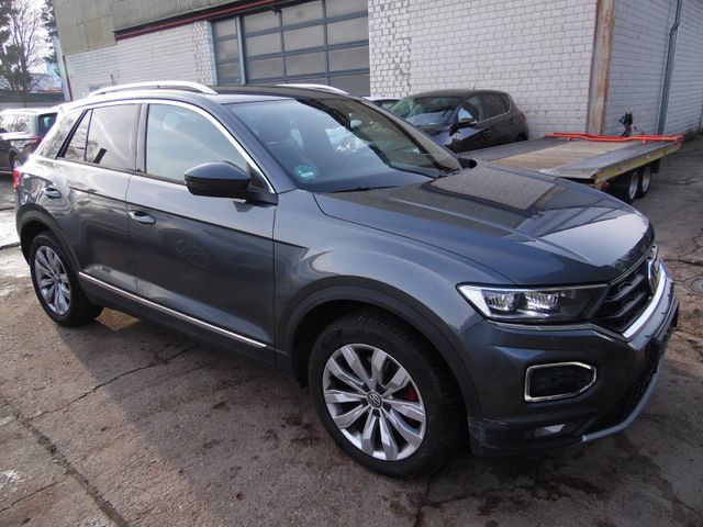 Volkswagen T-Roc 1.5 TSI DSG Sport LED Navi