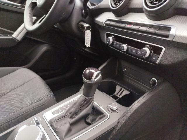Fahrzeugabbildung Audi Q2 Advanced 35 TFSI 110(150) kW(PS) S tronic