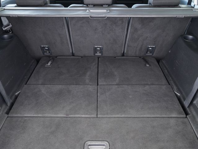 Fahrzeugabbildung Ford S-Max 2.0 TDCi Titanium 7-SITZER