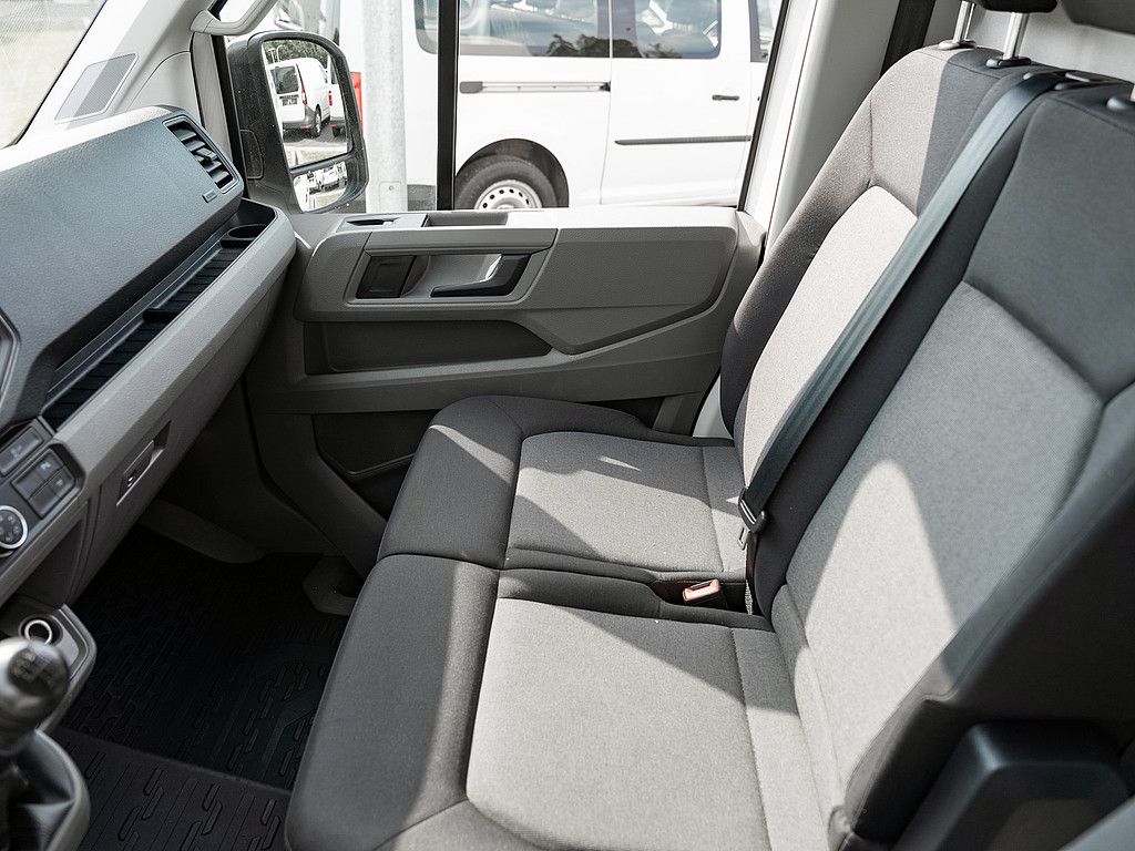 Fahrzeugabbildung Volkswagen Crafter 2.0 TDI Lang Hoch Klima Navi Kamera DAB+