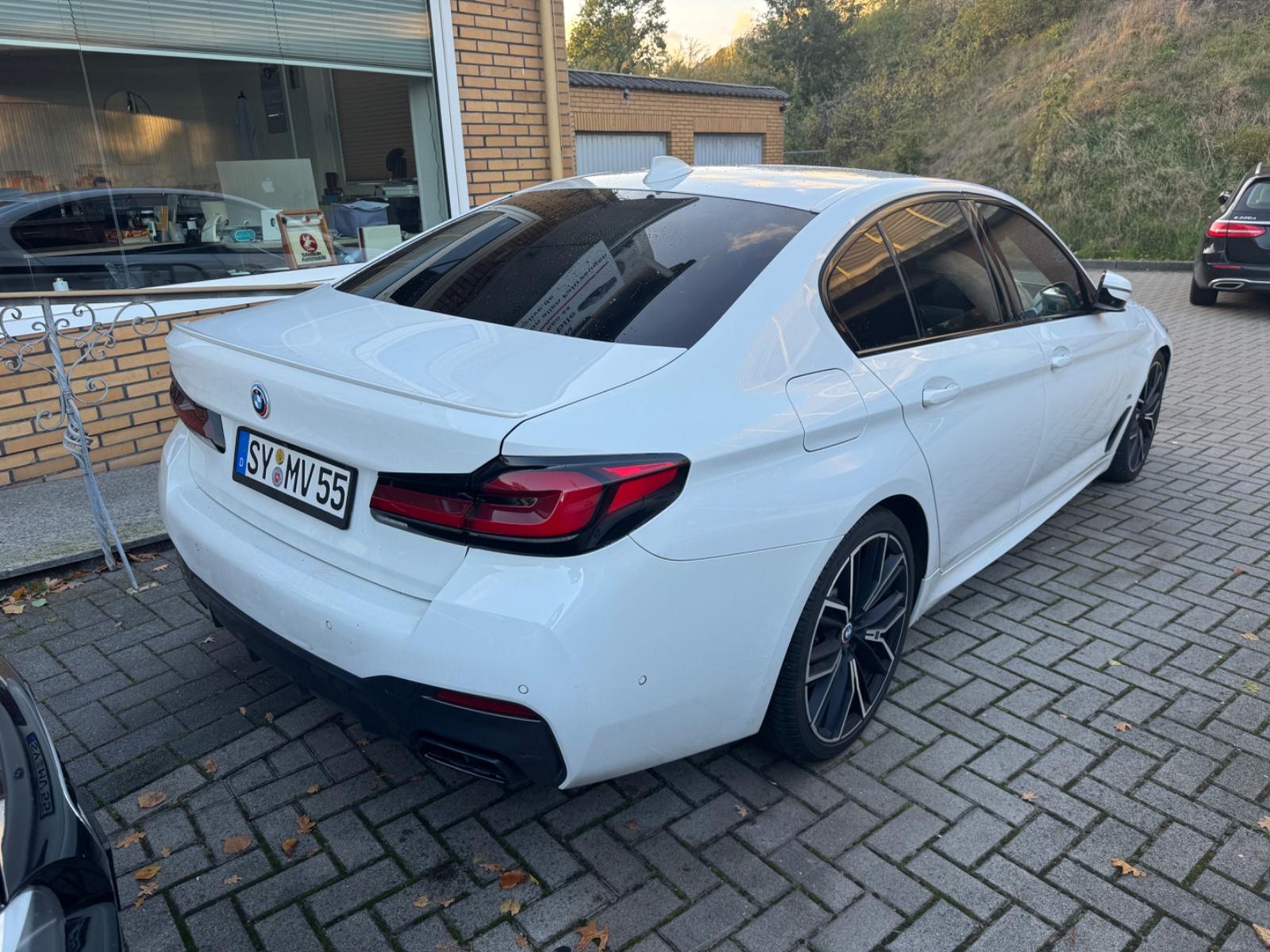 BMW M550i xDrive