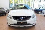 Volvo XC 60 XC60 Momentum 2WD+AHK+NAVI+SHZ+8-Fach+ - Volvo Gebrauchtwagen in Celle