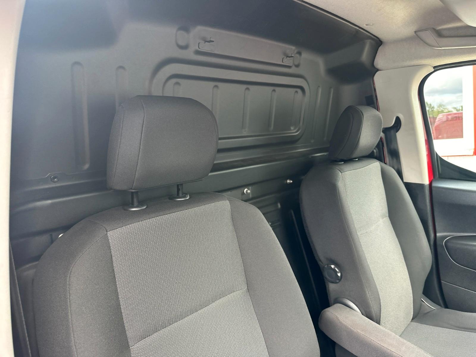 Citroën Berlingo 1.5 BlueHDI*Kamera*Navi*Tempo*Sitzheizg