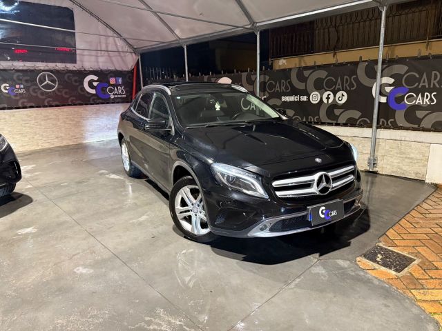 Mercedes-Benz Mercedes GLA 200 d Automatic 4Matic Sport TETTO