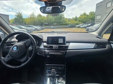 BMW 216 Gran Tourer - 10