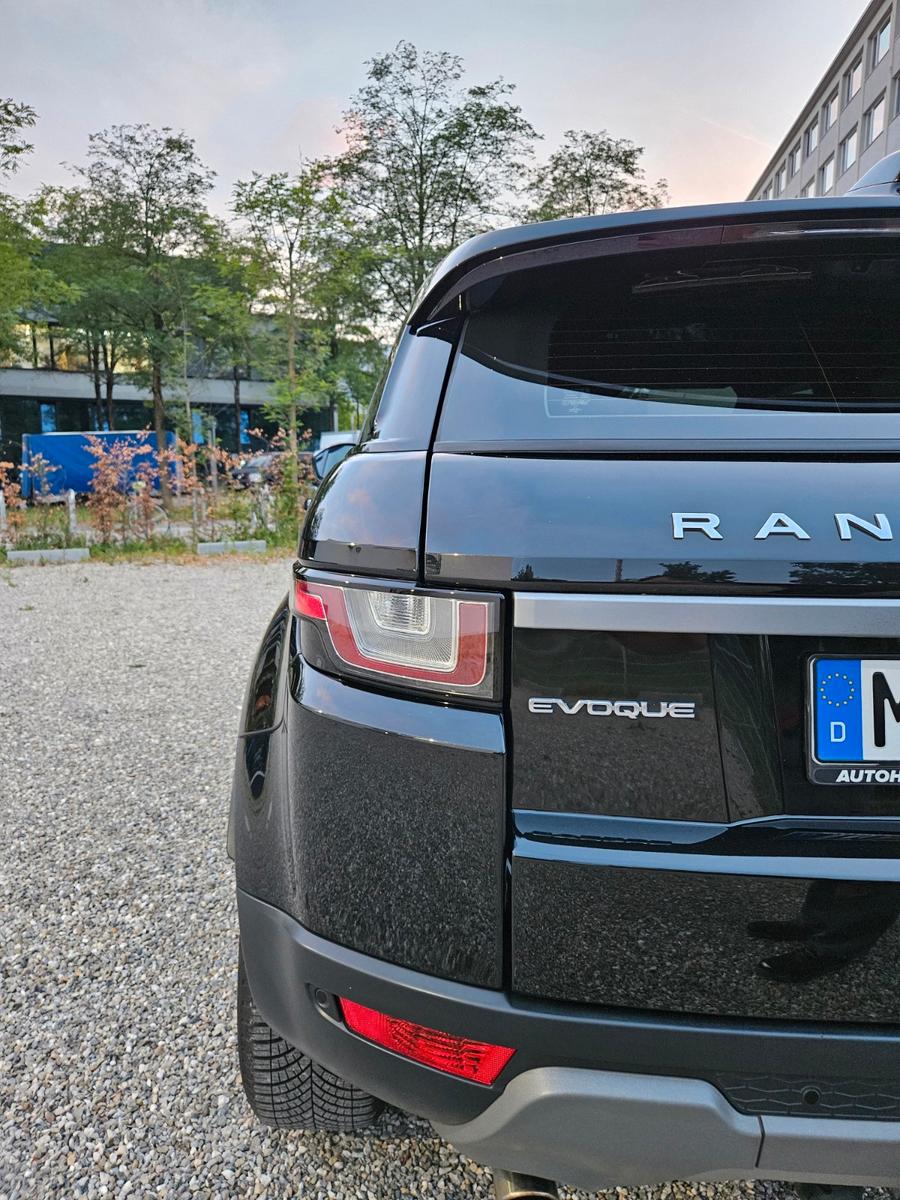 Land Rover Range Rover Evoque 2.0 TD4 132 kW Pure Autom...