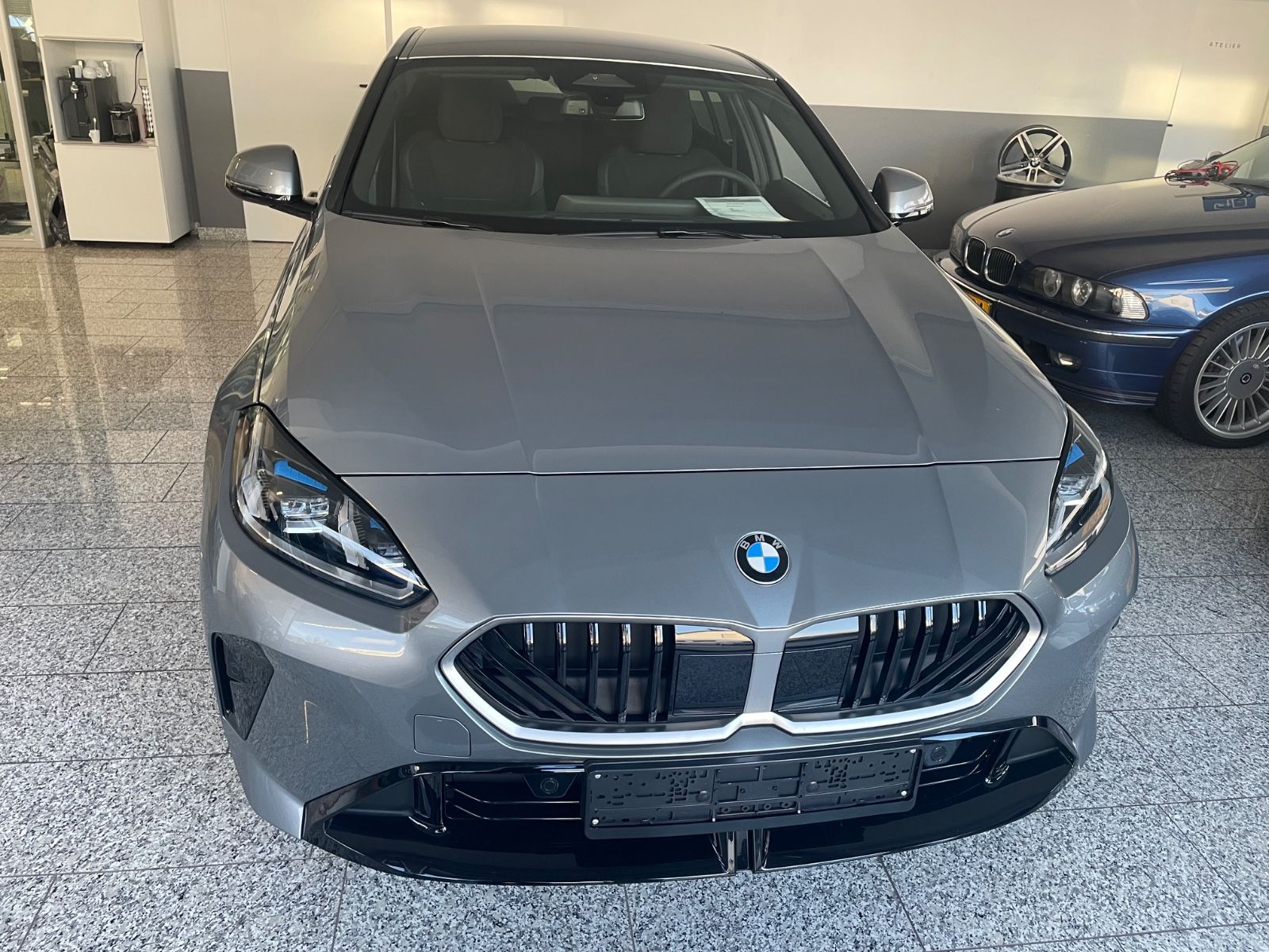 BMW 120 Baureihe 1 Lim. 120 d M Sport imagem 2