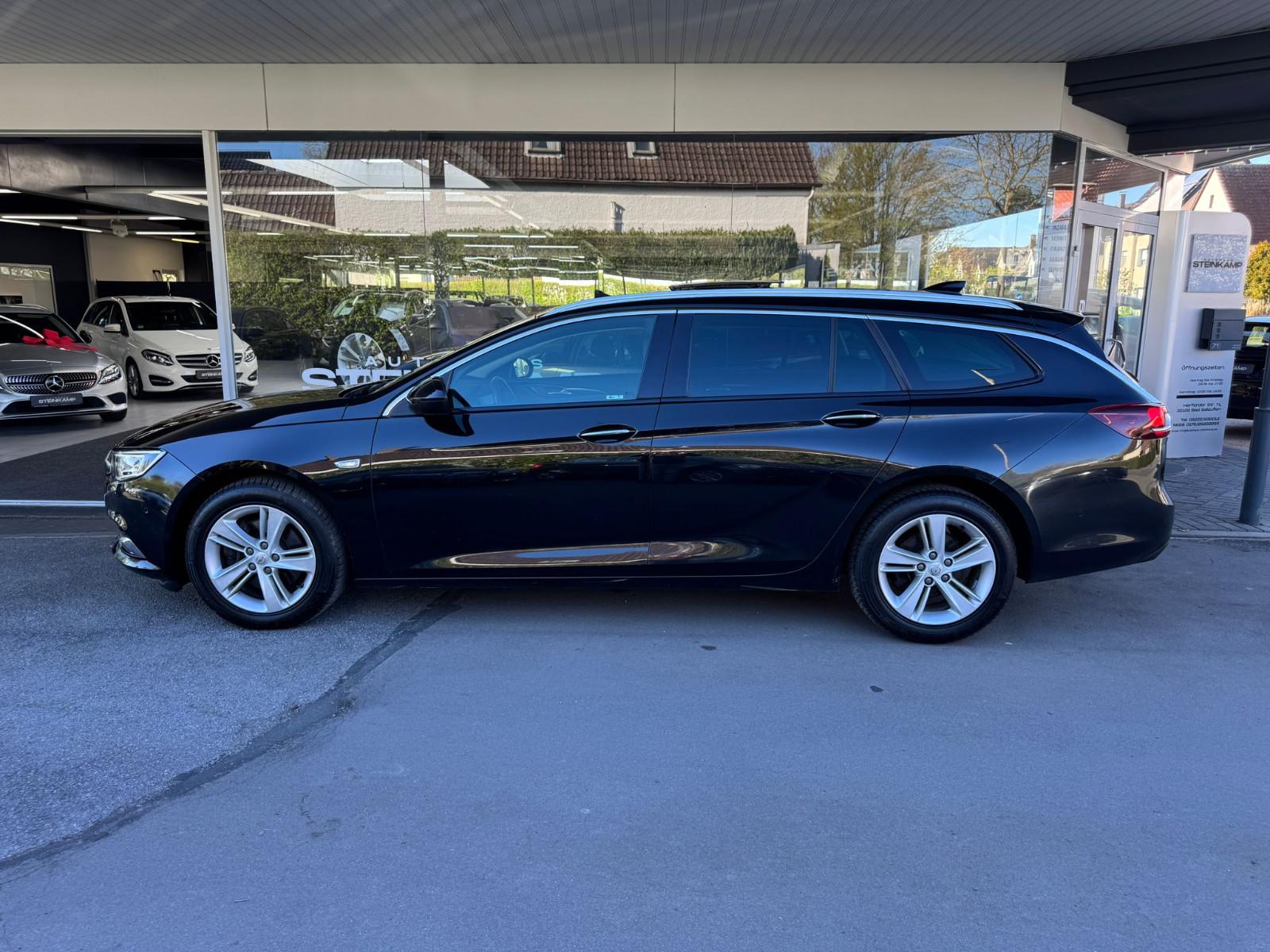 Opel Insignia B Sports Tourer Innovation * LED * PANO