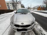 Kia cee'd Sportswagon 1.6 CRDi 128 Vision Sports... - Kia Kombi 2014 Cee d mit Diesel-Antrieb