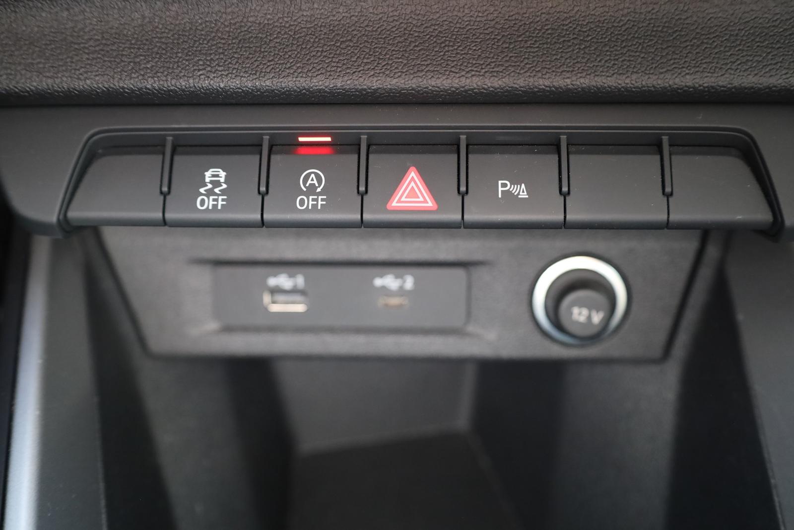 Audi A1 Sportback 25 TFSI App-Connect Sitzheizung PDC, миниатюра 23