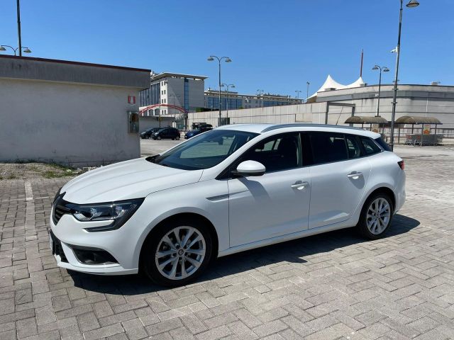 Renault Mégane Sporter Blue dCi 115 CV EDC Duel2