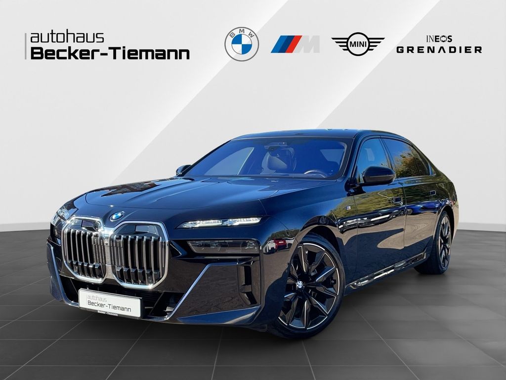 Image of BMW 740