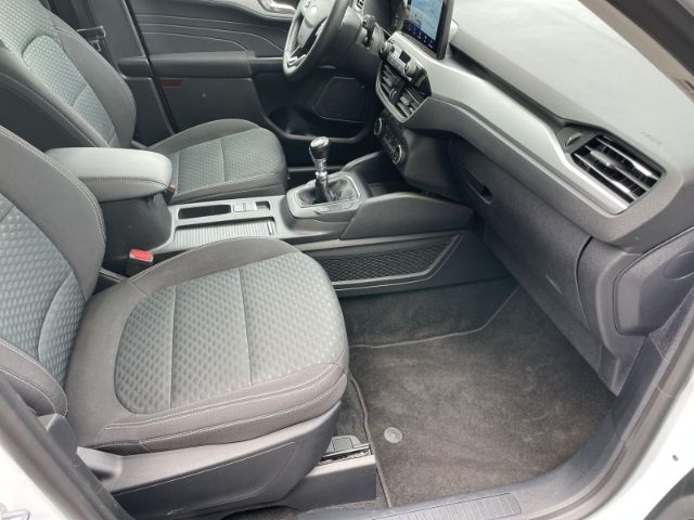 Fahrzeugabbildung Ford Kuga 2.0 EcoBlue M-Hybrid Cool & Connect Navi, S